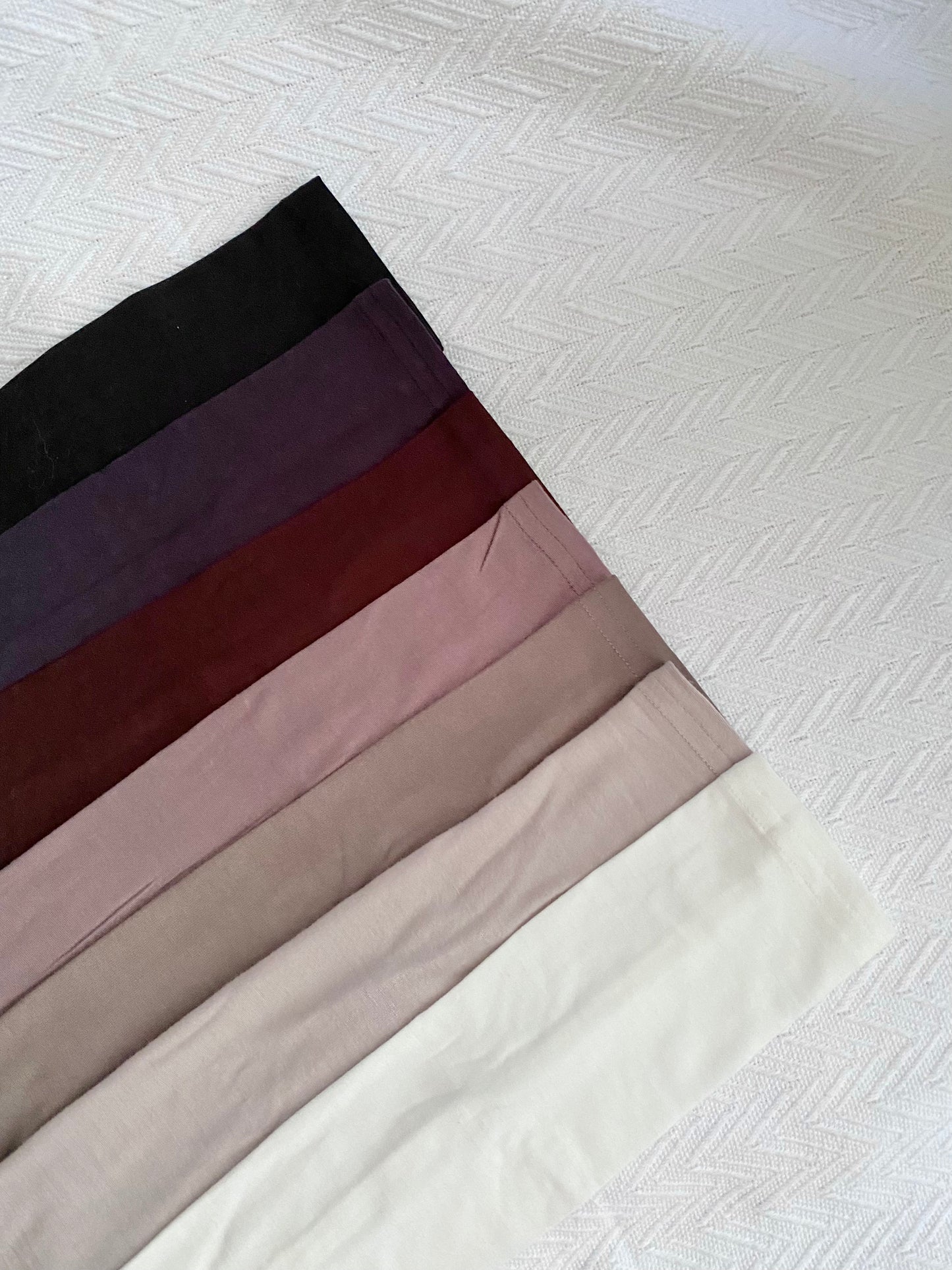 π Khadija Handsocks