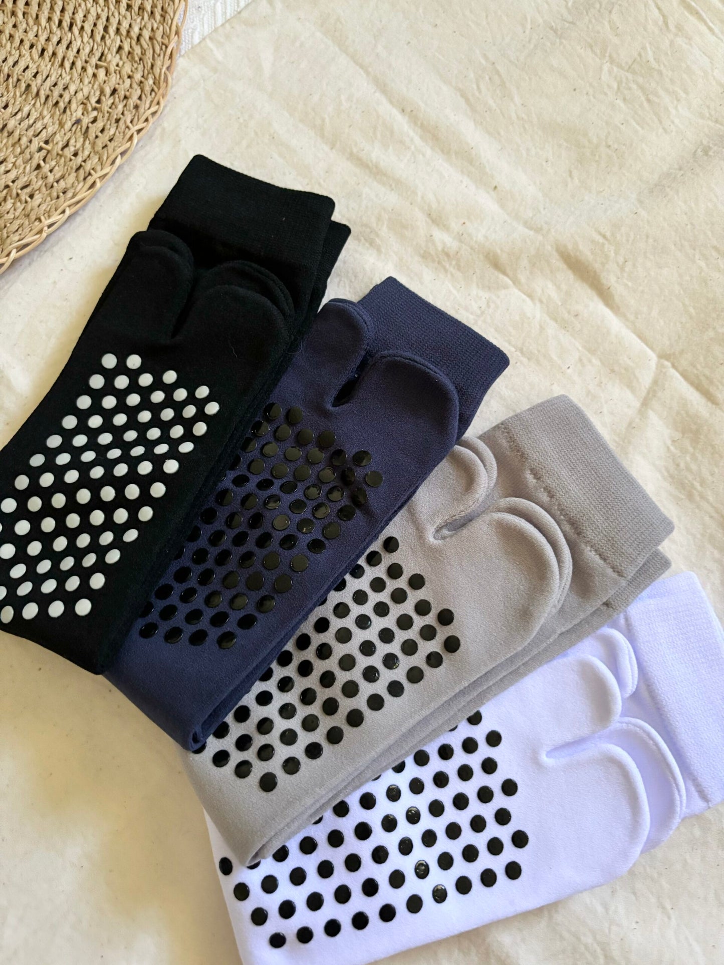 ✨ Antislip Socks